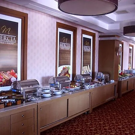 Otel Mercia & 4*