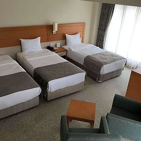 Mercia & 4* Büyükçekmece