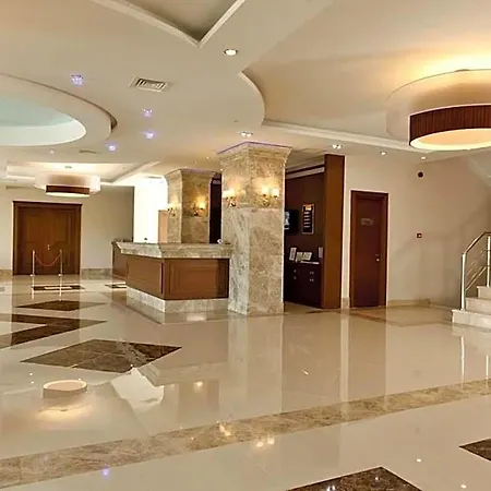 Mercia & Otel 4*