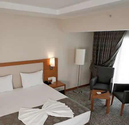 Mercia & Hotel