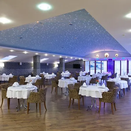 Hotel Mercia & 4*